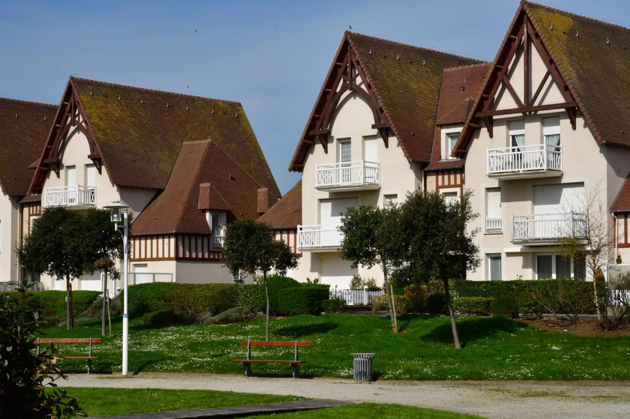 Appartement, Duplex A 500M De La Mer Avec Balcon Courseulles-sur-Mer Exterior photo
